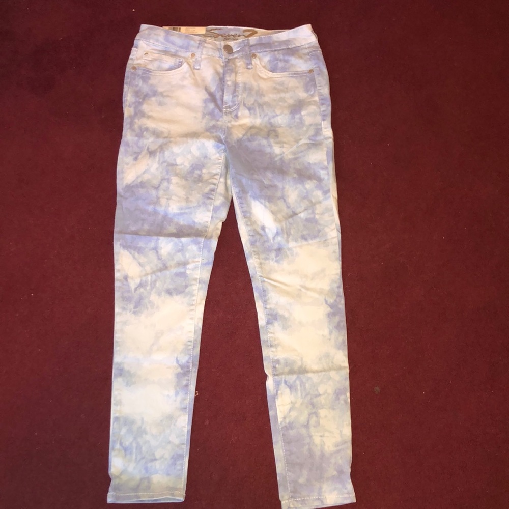 Skinny jeans
